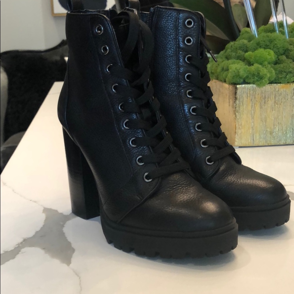 Steve Madden boots